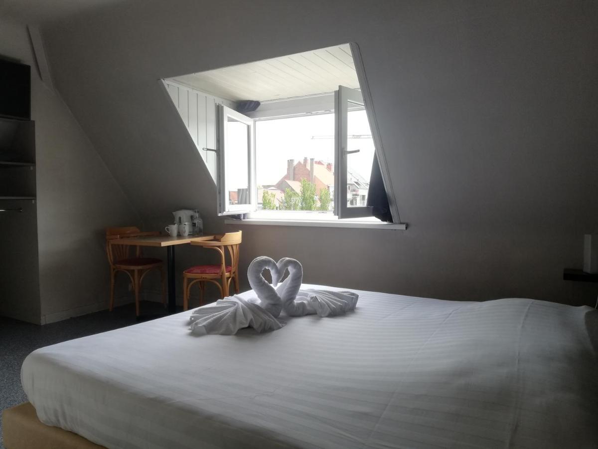 Hotel Logies Het Maantje De Panne Zewnętrze zdjęcie